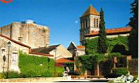 Chauvigny, Eglise Saint-Pierre et donjon de Gouzon